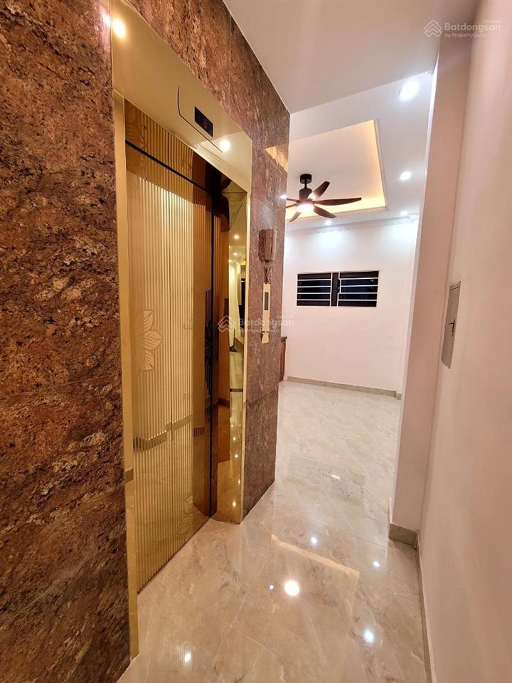 Vạn phúc,phân lô 2 mặt ngõ ô tô vào nhà,thang máy,43m,5 tầng giá 12.8 tỷ