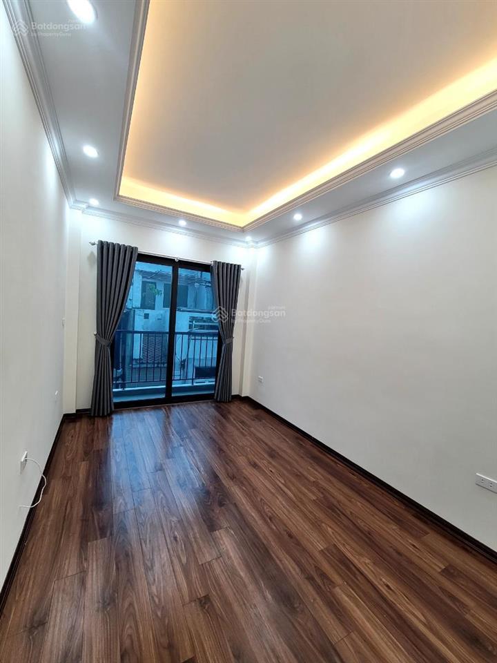 Vạn phúc,phân lô 2 mặt ngõ ô tô vào nhà,thang máy,43m,5 tầng giá 12.8 tỷ