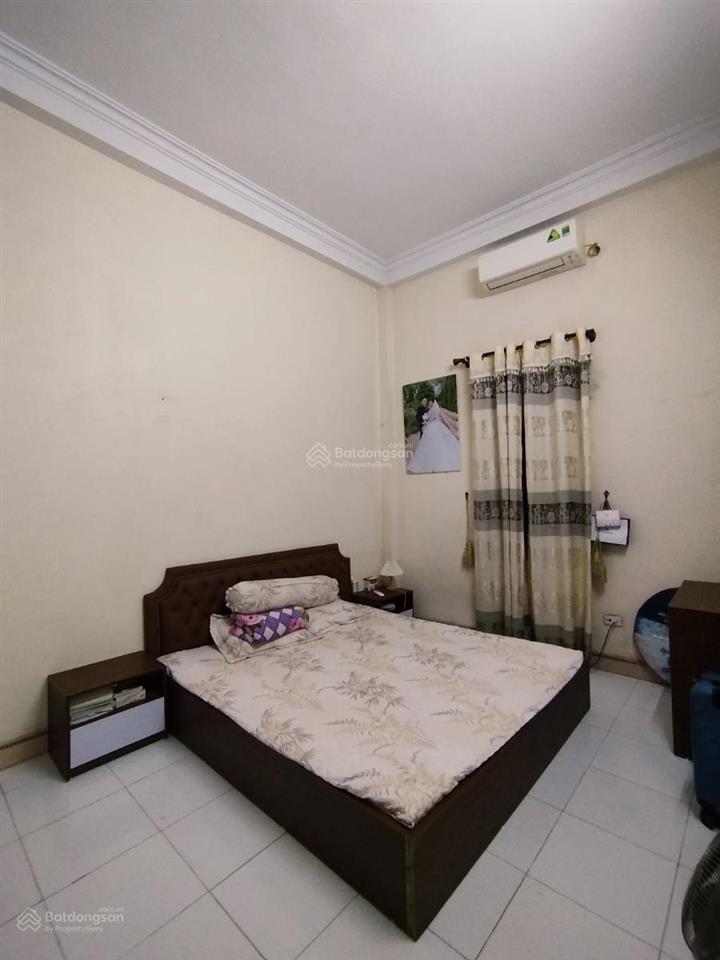 Nguyễn trãi ,ngõ ô tô, 51m, 5 tầng, mặt tiền 5.4m,giá 14.8 tỷ