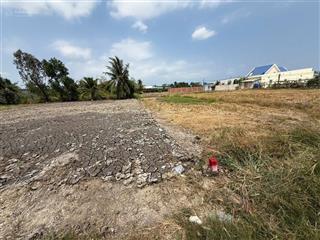 Đất full thổ cư ngộp tân lân 278m2 giá 650tr