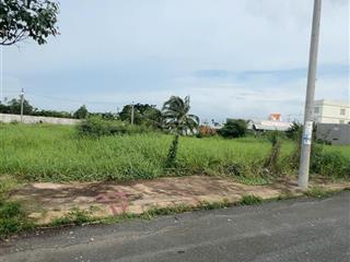 Bán 121m2 đất thổ mặt tiền nhựa 6m tại tân lân ql50 vô 30m tới đất