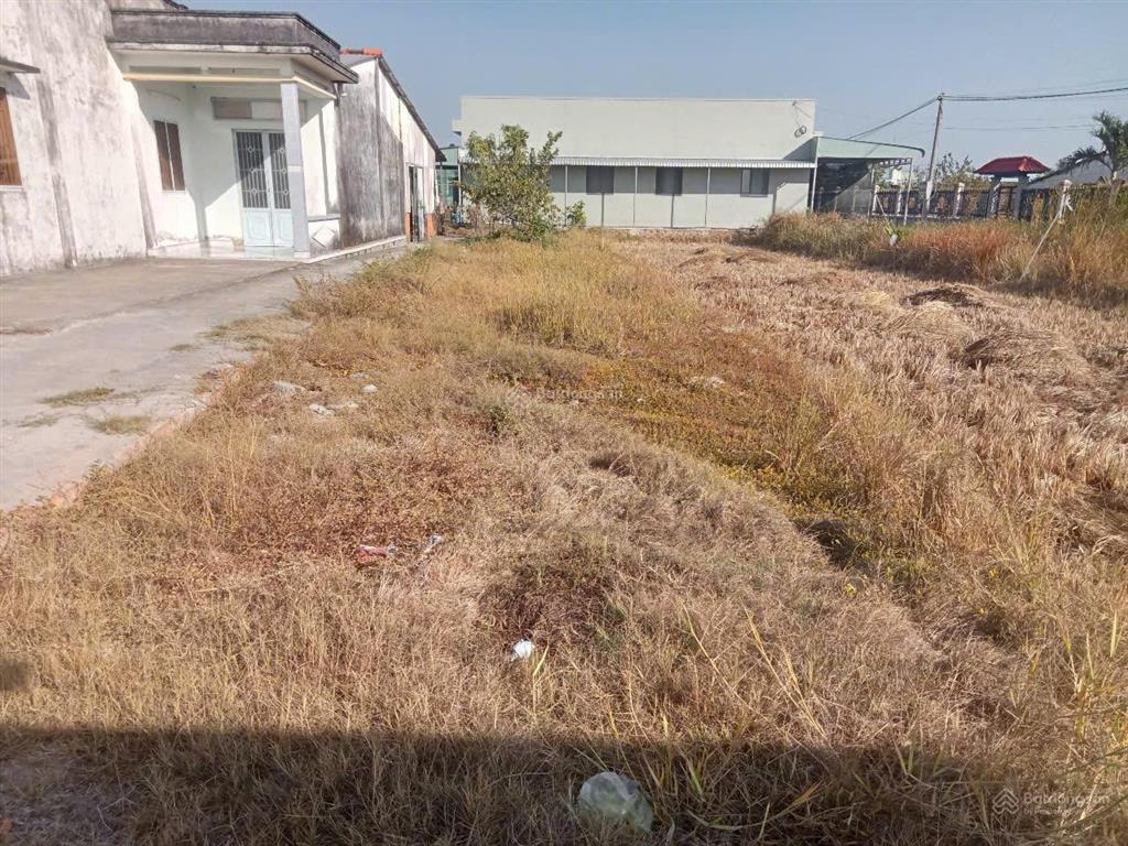 Bán 151m2 đất thổ giá 570 triệu tại tân lân