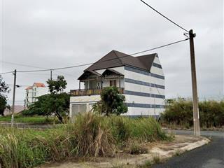 Đất kdc ngay ngã 3 phước đông ql50 vô 100m giá ngộp 670 triệu