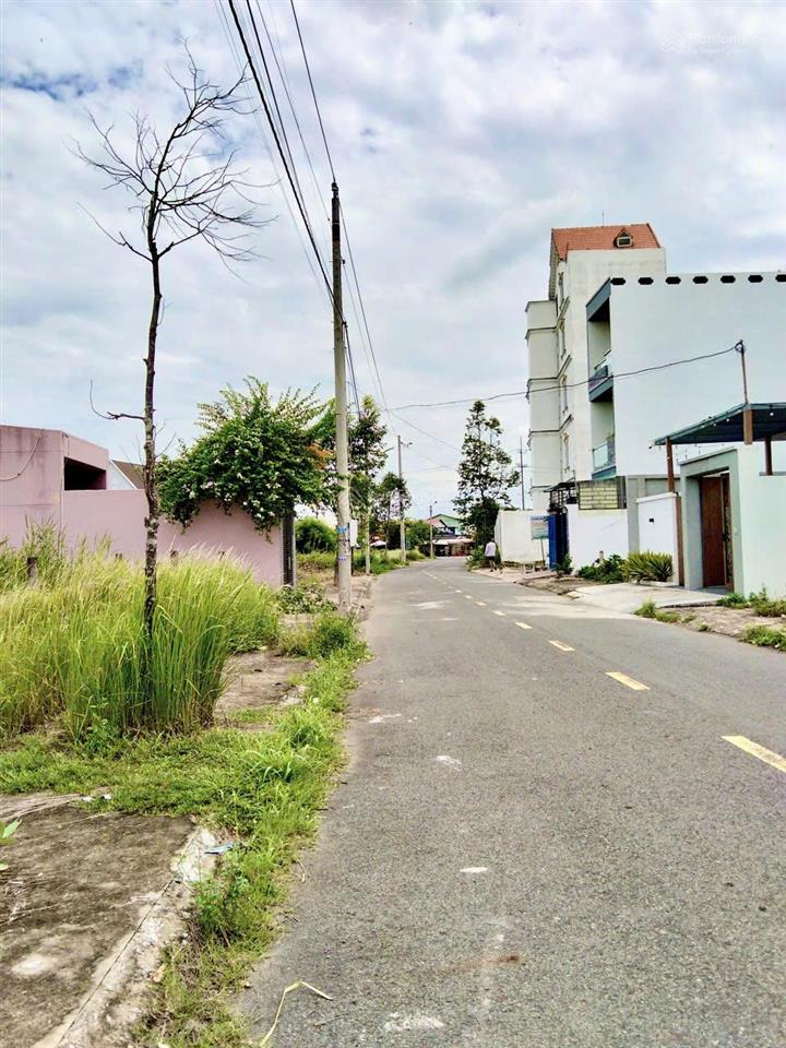 Bán gấp đất trục chính kdc eco town, ql50 vô 40m giá 1 tỷ