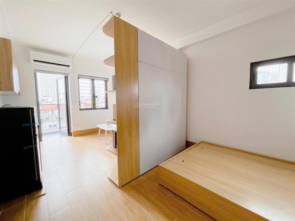 Căn hộ cao cấp 1k1n lê văn lương 50m2 và sân vườn giá 7tr2/tháng