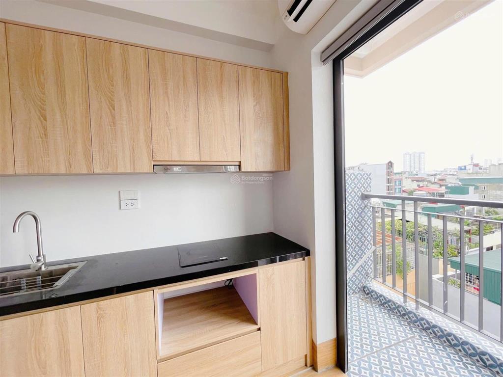 Căn hộ cao cấp 1k1n lê văn lương 50m2 và sân vườn giá 7tr2/tháng