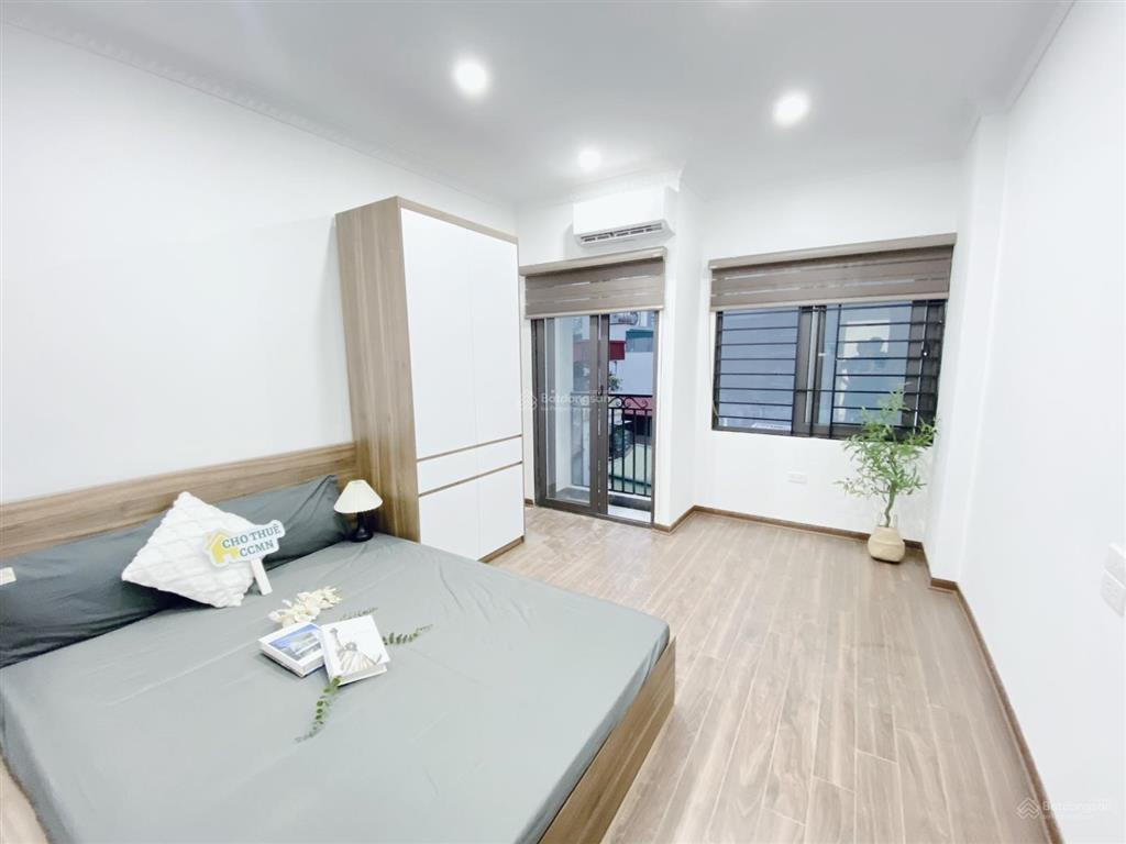 Căn hộ 3 ngủ 1 khách 90m2 full đồ tại 21 lê văn lương 10tr8/tháng