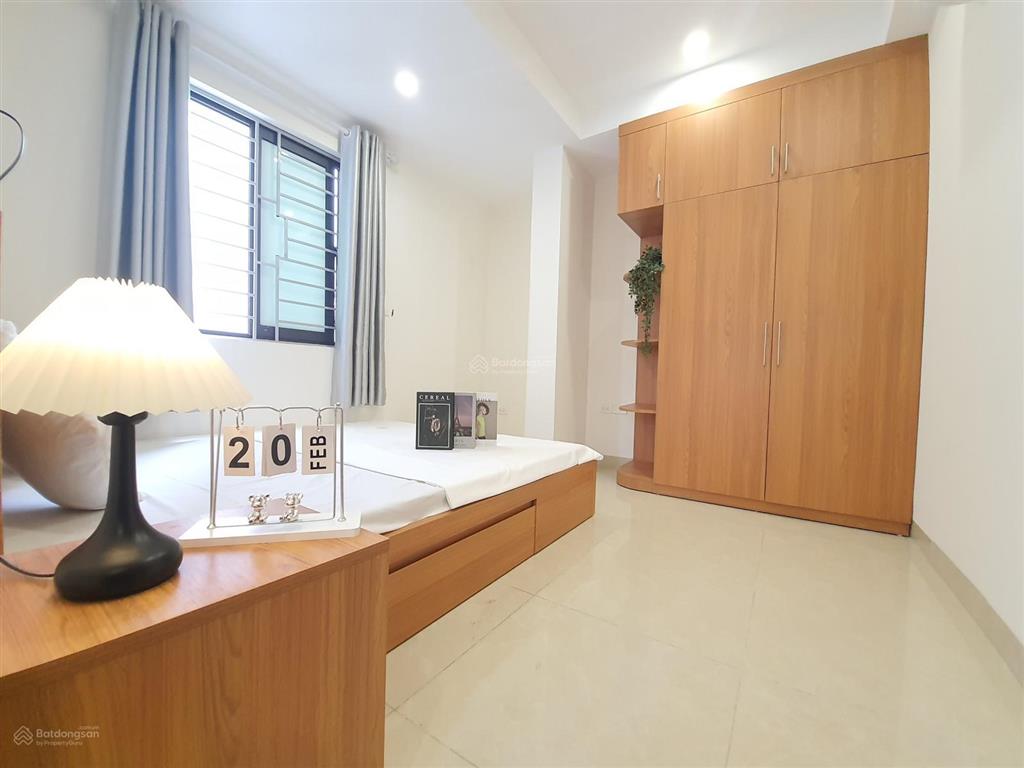 Căn hộ cao cấp quan nhân 1k1n 40m2 full đồ ô tô máy giặt 7tr/tháng