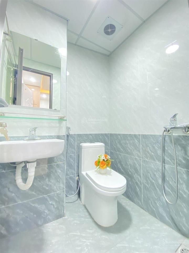 Ccmn nguyễn trãi 1ngủ  1 bếp 1 ban công full đồ máy giặt riêng chỉ 4tr9/tháng