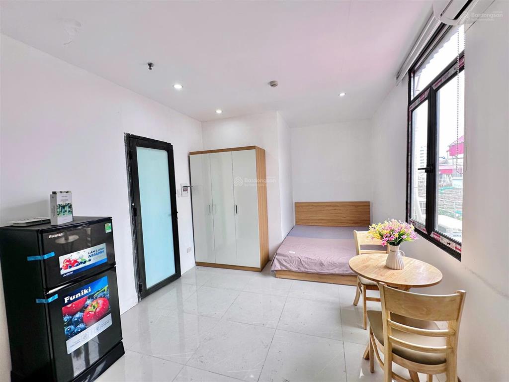 Căn studio 30m2 full đồ máy giặt riêng nguyễn văn huyên chỉ 4tr8/tháng
