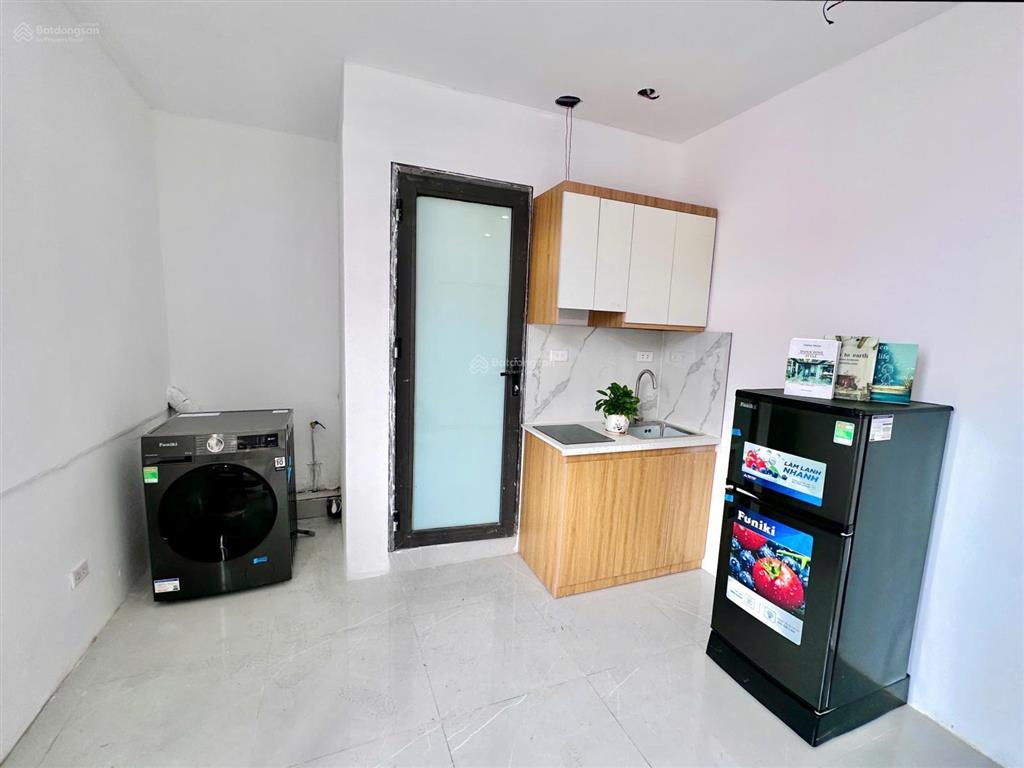 Căn studio 30m2 full đồ máy giặt riêng nguyễn văn huyên chỉ 4tr8/tháng