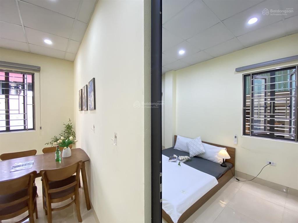 Căn hộ 1k1n 45m2 ban công rộng phố cầu giấy full đồ chỉ 5tr9/tháng