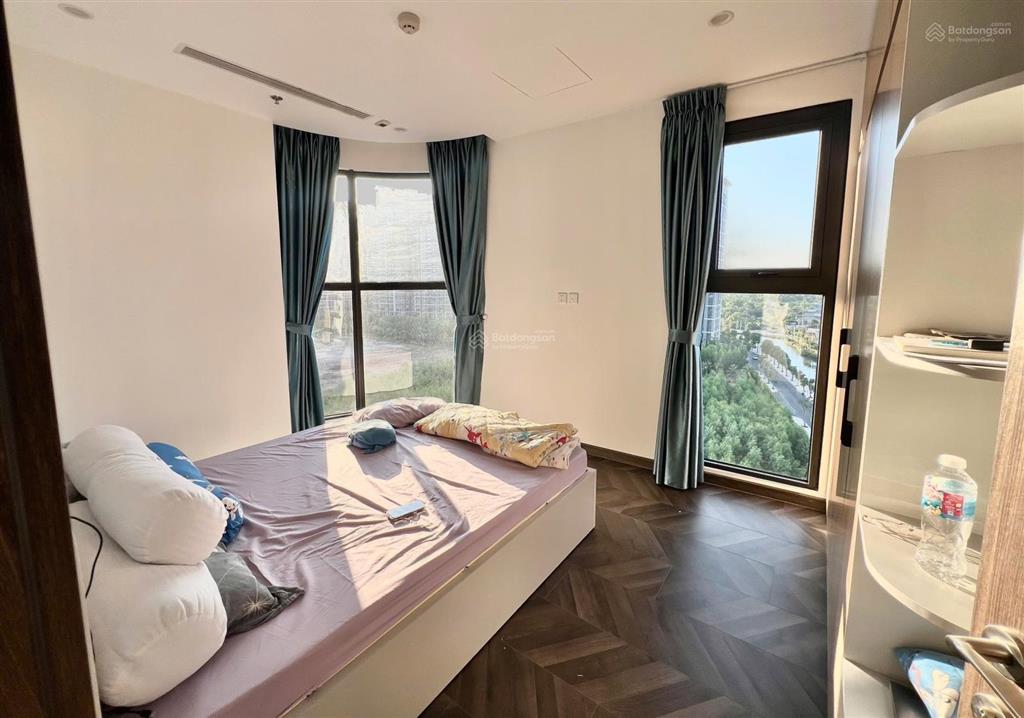 Căn full nội thất 2pn 4tỷ9 căn 80m2 the beverly