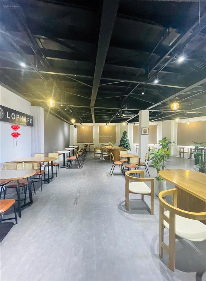 Mặt tiền nguyễn gia trí trung tâm bình thạnh