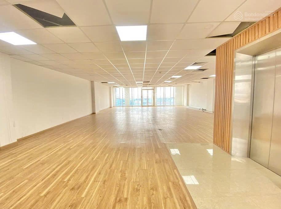 !!mặt tiền nguyễn đình chính quận phú nhuận 12x12 hầm trệt 5 lầu có thang máy pccc