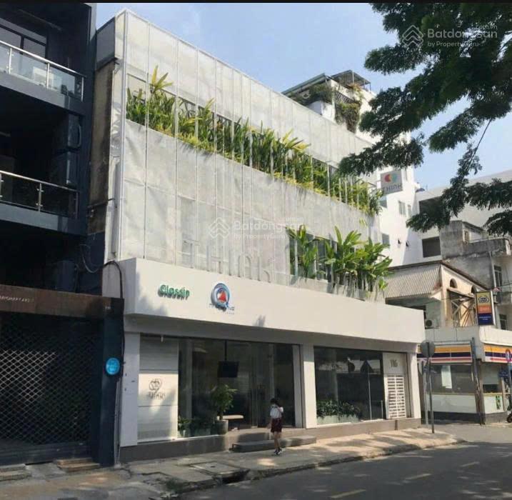 Cho thuê nhà mặt tiền 200 cao thắng, quận 10 300m2 sàn kết cấu 1 trệt + 2 lầu, 250tr/tháng