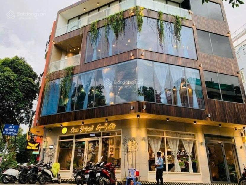Cho thuê nhà 40a võ văn tần, q3  vị trí vàng!