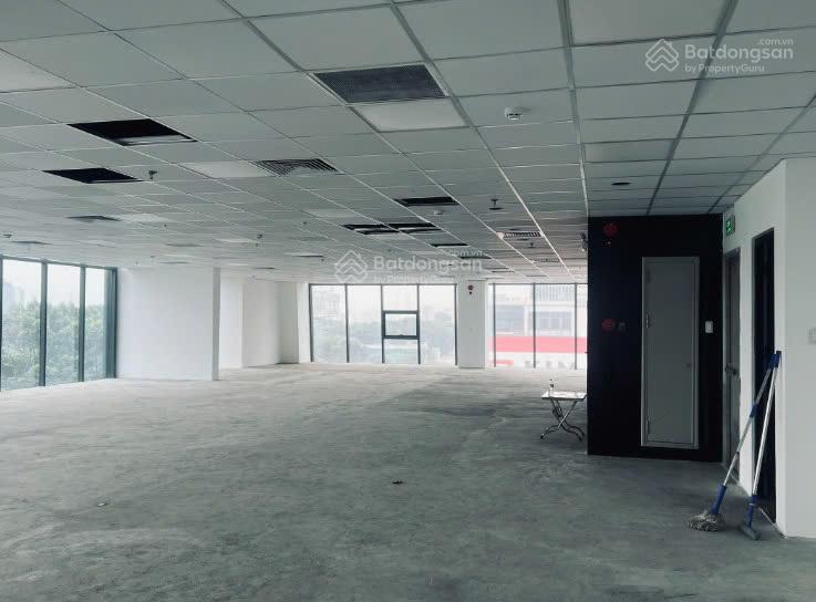 Cho thuê nhà mặt tiền hoàng văn thụ, tân bình  15m x 36m, nở hậu 20m = 540m²  dtsd 720m²