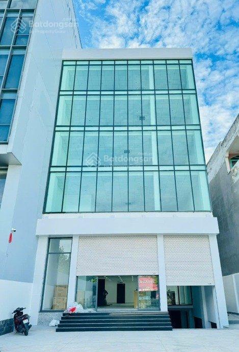 Cho thuê nhà mặt tiền hoa lan, phú nhuận
