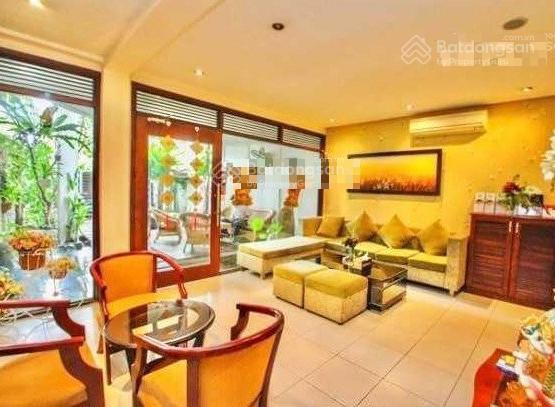 Villa gần mặt tiền tú xương mới xây phong cách châu âu quận 3