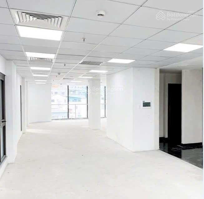 Mt hoa lan phường 2 phú nhuận ngay khu phan xích long