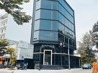 Góc 2 mặt tiền 1400m2 mới hoàn thiện thạnh mỹ lợi quận 2