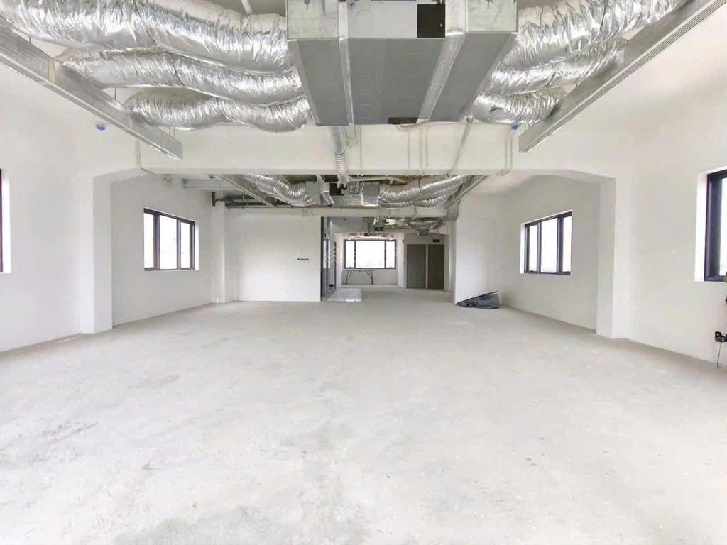 Cho thuê nhà mt nguyễn thiện thuật, quận 3