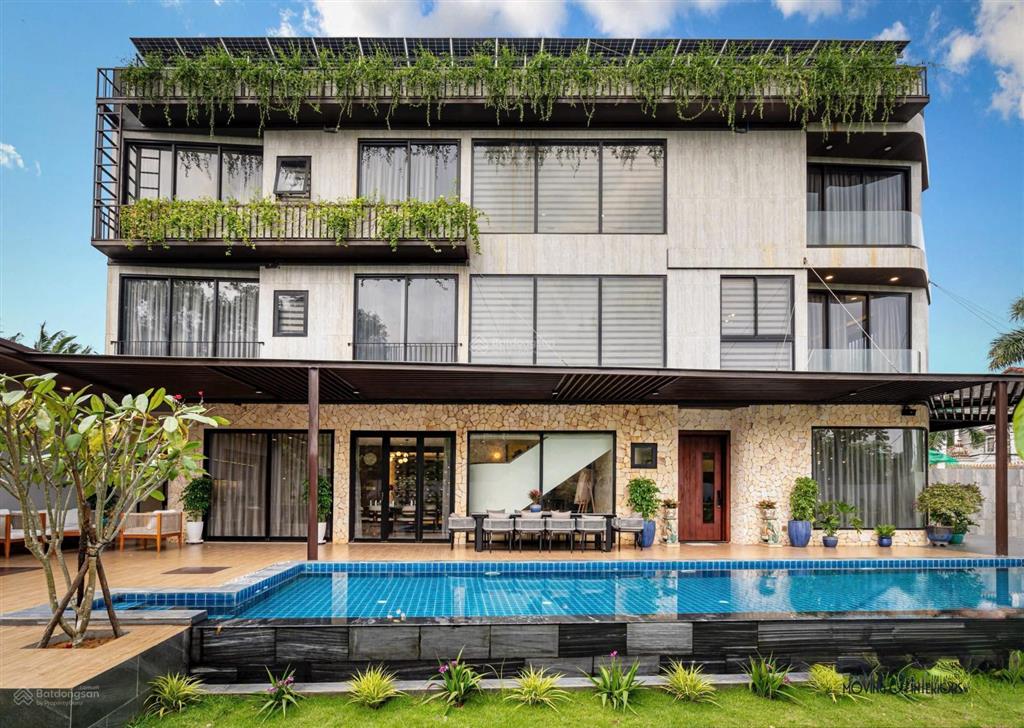 Villa góc 3 mặt tiền gần global cityview sông lê văn việt
