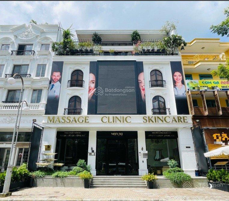 Cho thuê tòa nhà mặt tiền ngay vòng xoay điện biên phủ  tân định, quận 1  trệt 2 lầu  900m2