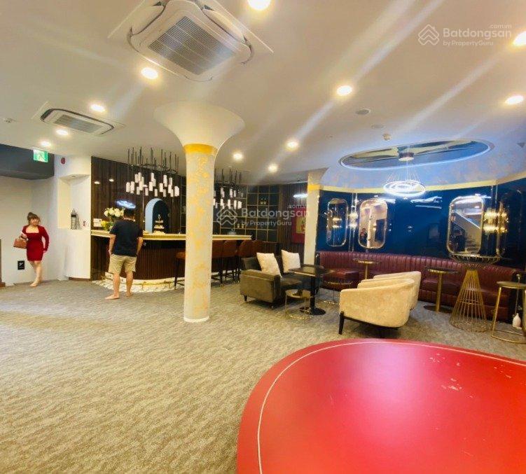 Cho thuê tòa nhà mặt tiền ngay vòng xoay điện biên phủ  tân định, quận 1  trệt 2 lầu  900m2
