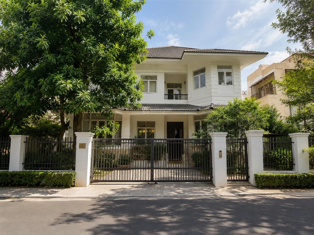 Biệt thự 2000m2 mặt tiền xuân thủy khu thảo điền, quận 2