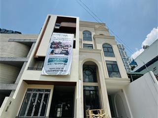 Mt nguyễn trãi ngay ngã tư lê hồng phong dài 15m  quận 5