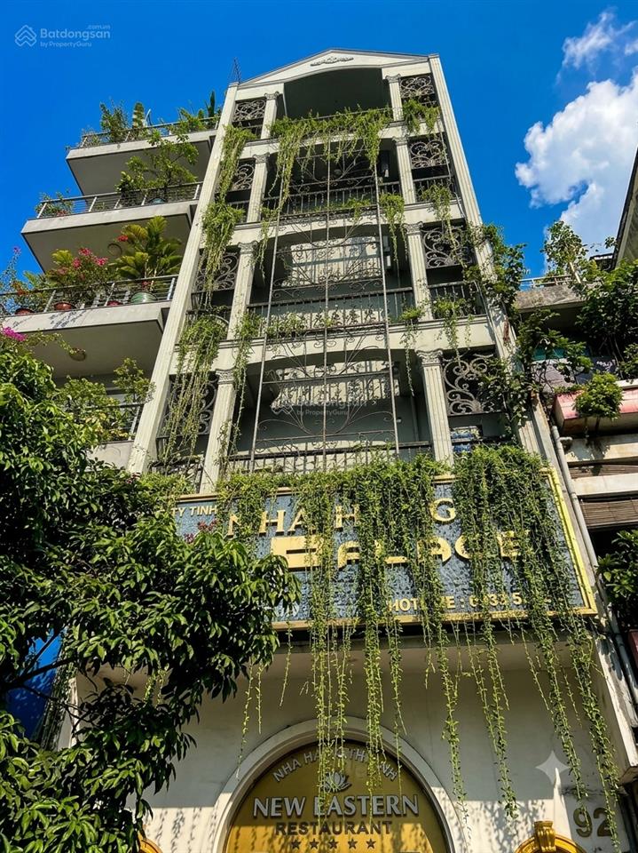 Cho thuê tòa nhà thiết kế indochina nguyễn biểu quận 5  trệt 5 lầu  1000m²