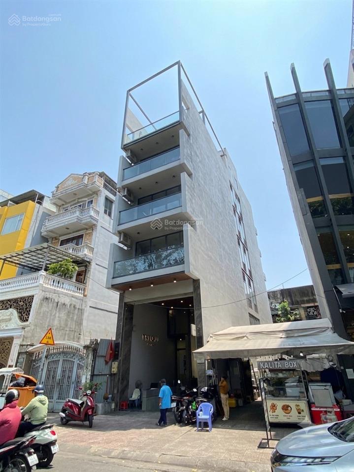 Cho thuê toà nhà cao tầng view sông  hầm, 7 lầu dtsd~1200m2