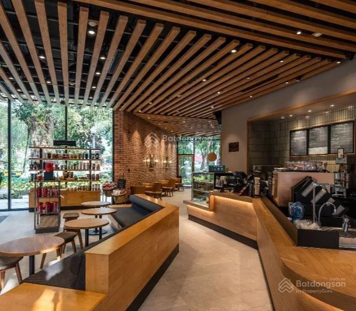 Cho thuê nhà mặt tiền 25m võ thị sáu quận 3  trệt 1 lầu dtsd ~1400m²