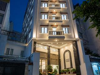Tòa nhà mặt tiền trần hưng đạo dtsd ~2500m² quận 1