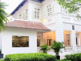 Cần cho thuê gấp biệt thự ngô thời nhiệm ngay ngã tư trần quốc thảo quận 3  trệt 2 lầu sân thượng