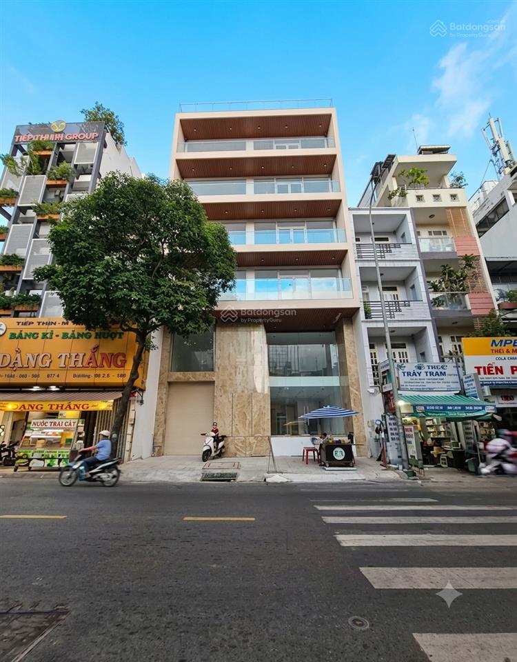 Cho thuê tòa nhà mặt tiền phổ quang tân bình, dtsd ~2000m2, hầm 8 lầu