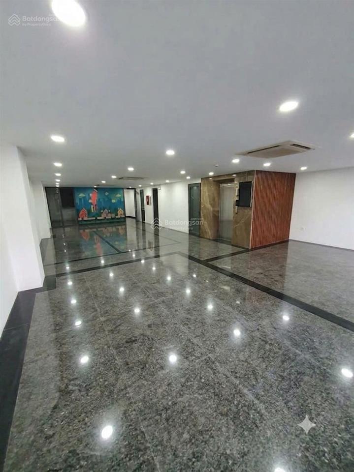 Cho thuê tòa nhà mặt tiền lam sơn, tân bình, dtsd ~1200m2, hầm 8 lầu