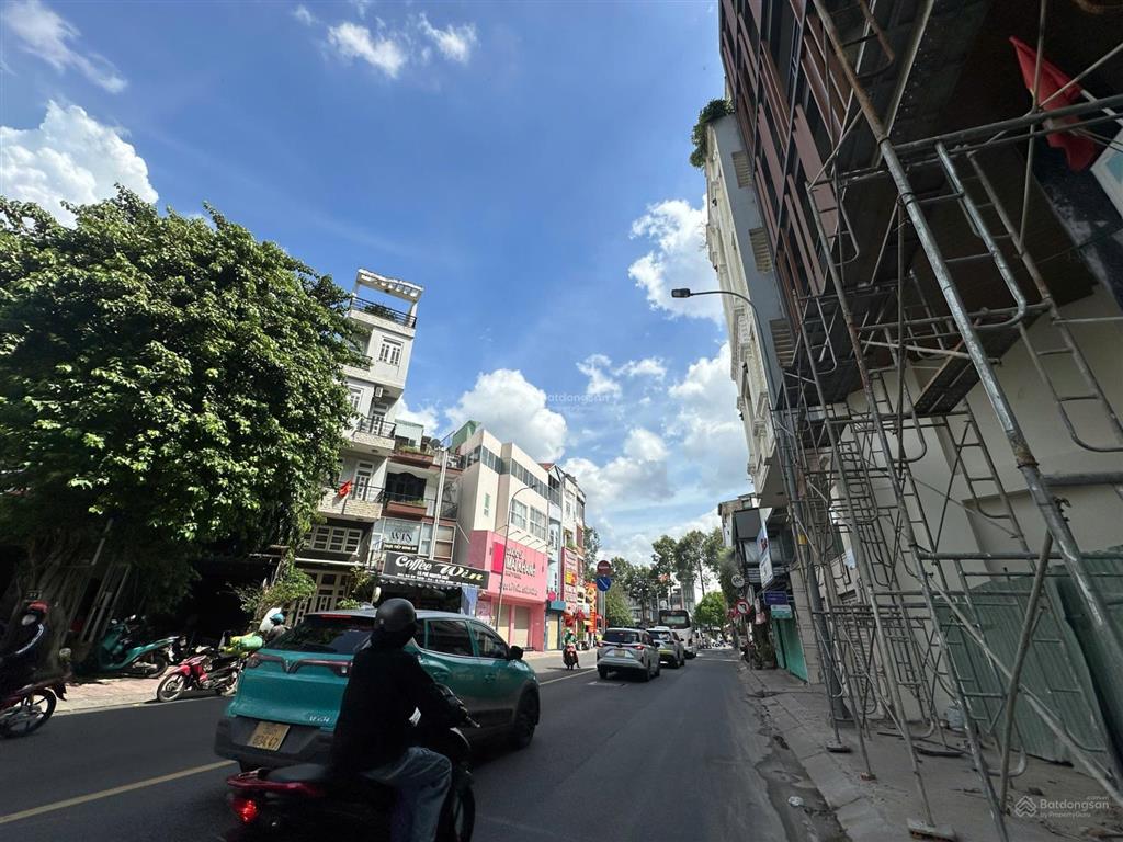 Cho thuê tòa nhà mới xây mặt tiền đường út tịch, tân bình  dtsd 1600m2