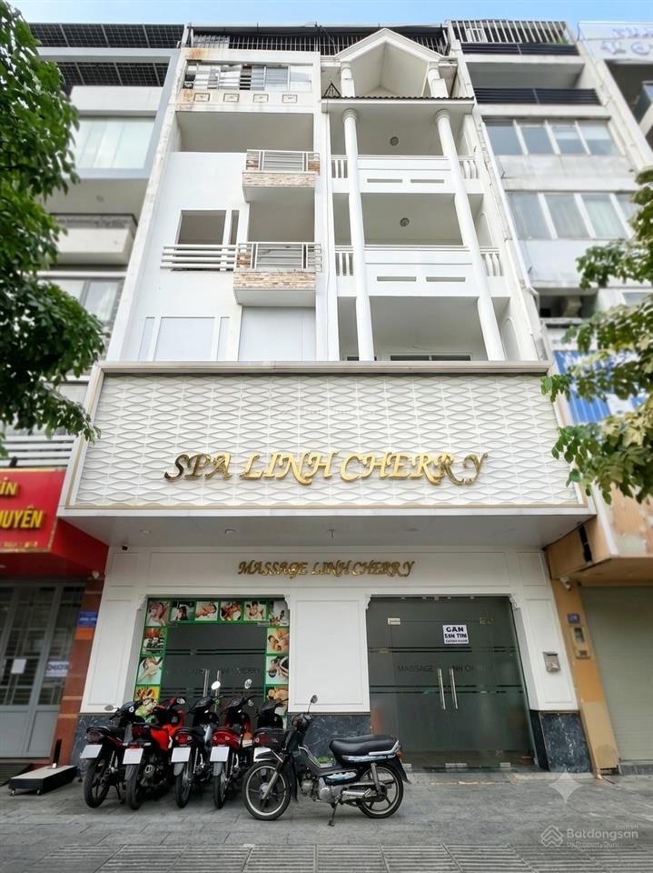Sang nhượng tòa nhà spa  khu kinh doanh sầm uất phan xích long, phú nhuận