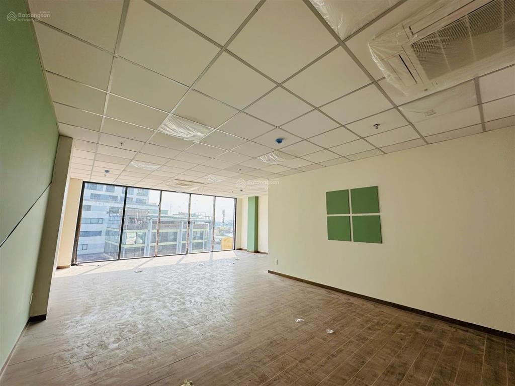 Cho thuê tòa nhà mặt tiền ung văn khiêm, bình thạnh. dtsd ~1.800m2, hầm 7 lầu