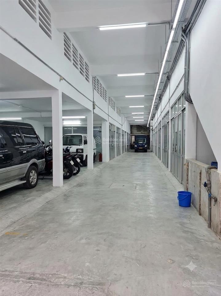 Cho thuê tòa nhà mặt tiền cô giang quận 1, bề ngang khủng 17m trệt 4 lầu dtsd 4800m2