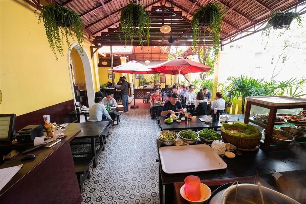 Biệt thự ngay góc lý chính thắng, quận 3  trệt lầu, ngang mặt tiền 15m