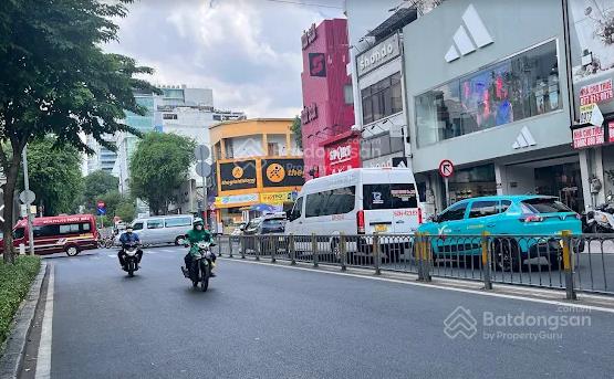 Cho thuê nhà mặt tiền hai bà trưng quận 3, trệt 3 lầu ngang mặt tiền 10m