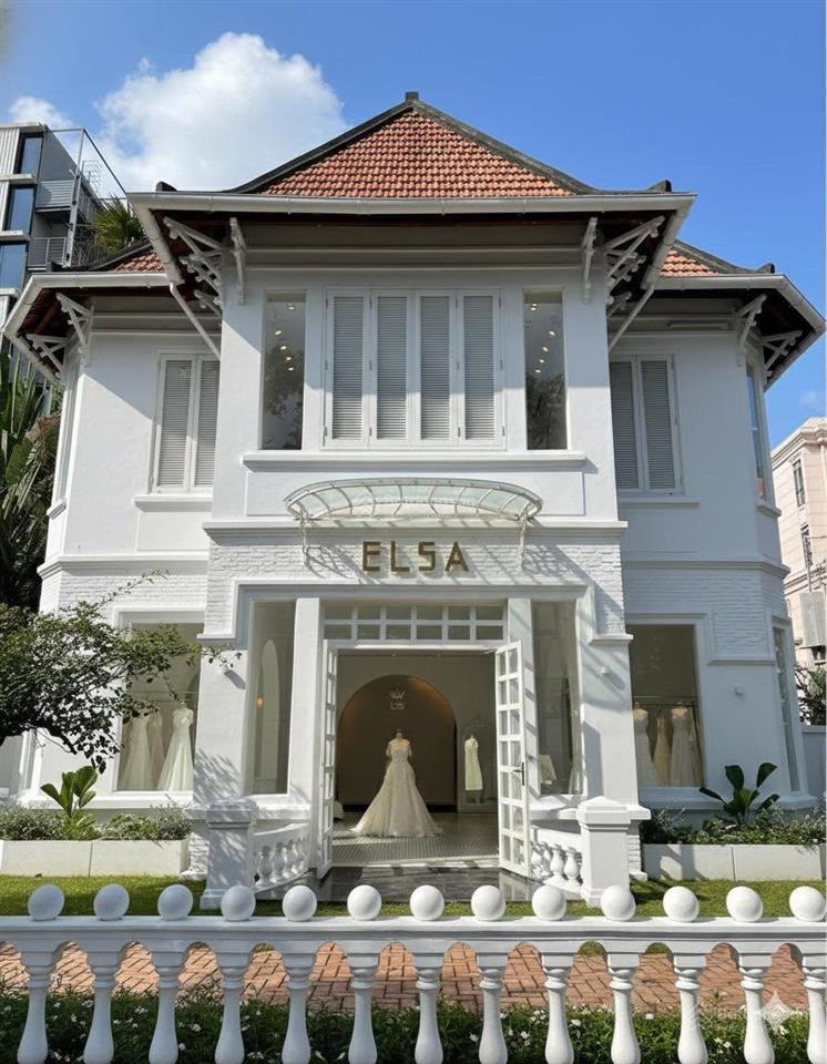 Cho thuê siêu phẩm biệt thự sân vườn lê ngô cát, quận 3 khuôn viên khủng 1000m2, mặt tiền 25m