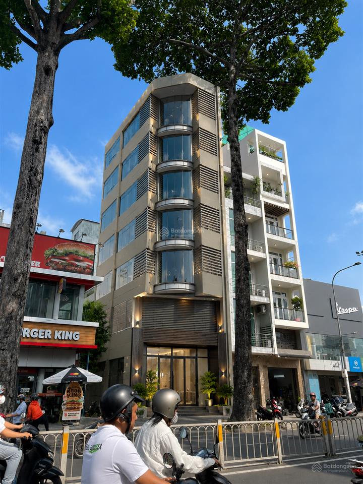 Tòa nhà 2 mặt tiền 8 tầng dtsd ~ 1150m2 ngay trục nguyễn tri phương khu kinh doanh sầm uất quận 10