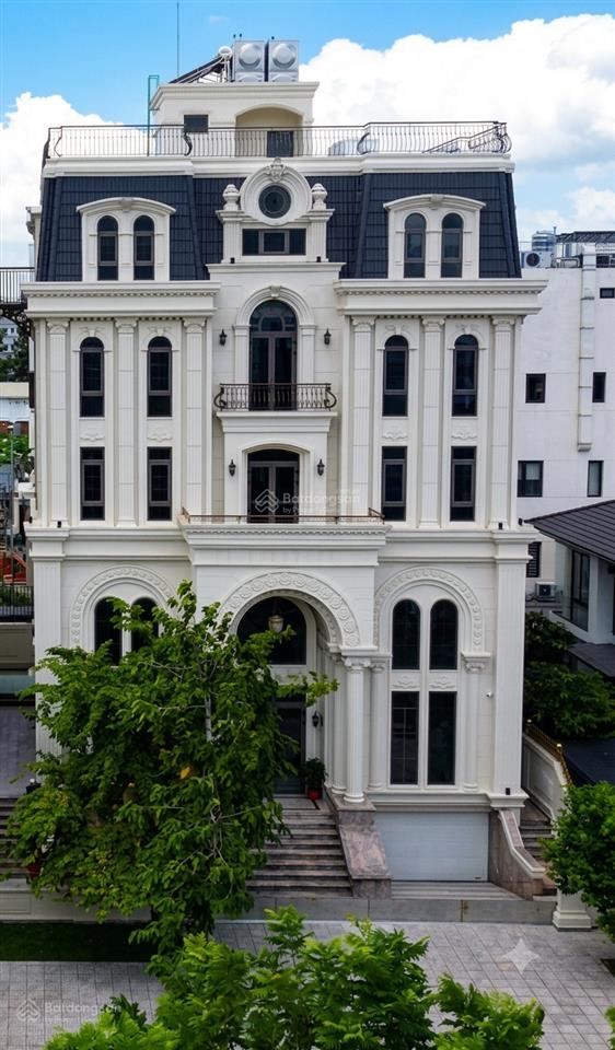 Tòa nhà dtsd hơn 2000m2 đảo kim cương, quận 2  ngang 16m trệt 6 tầng