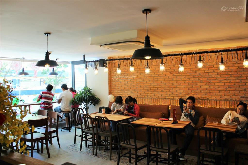 Tòa nhà góc 2 mặt siêu phù hợp f&b mặt tiền phạm hồng thái quận 1, trệt 2 lầu