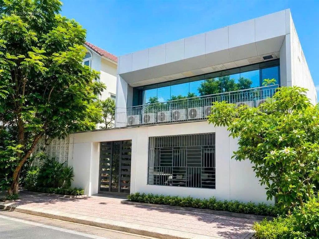 Cho thuê nhà khu đô thị an phú quận 2  trệt 1 tầng , 12x20m, cho ở và kinh doanh